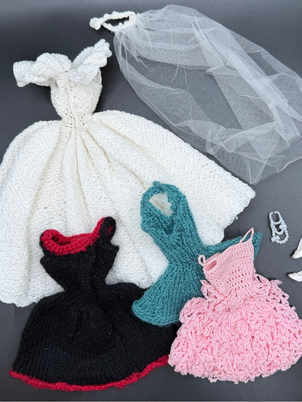 Handmade Barbie bridal & honeymoon dresses & accessories veil wedding GUC snaps